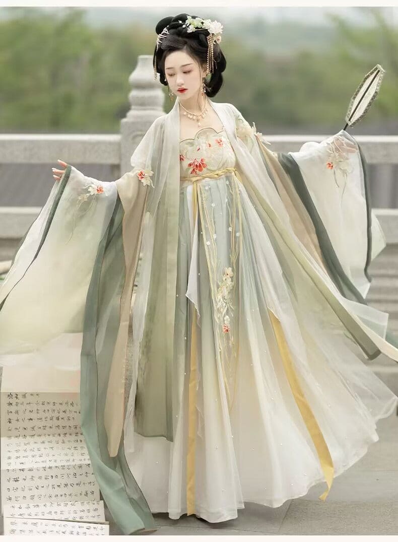 伝統の優雅さ:唐時代にインスピレーションを得た漢服、刺繍入りのHeziスカートとワイドスリーブの女性用