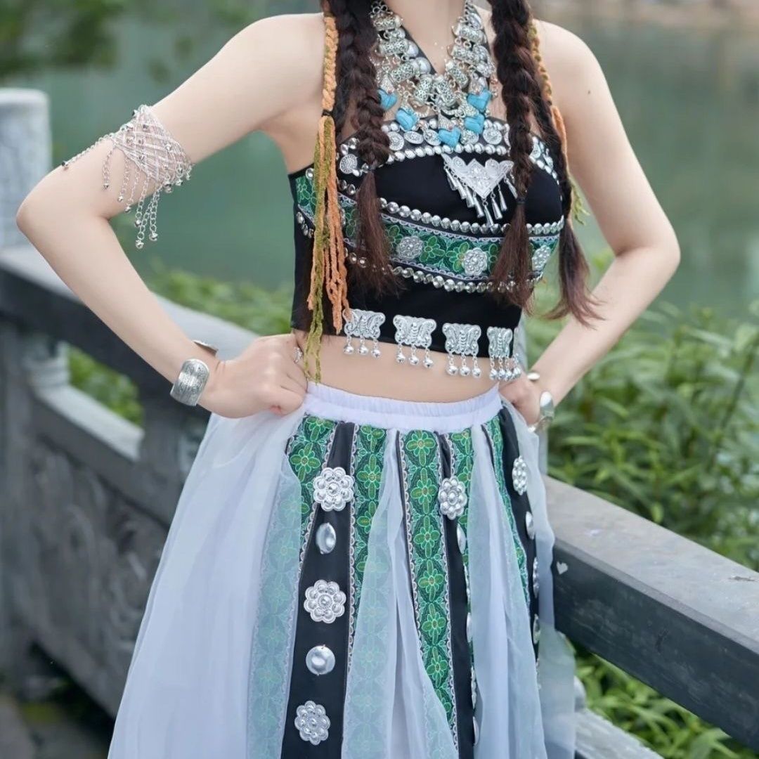 Ethnic Minority Series Wanderlust Portraits Tujia Hanfu 4