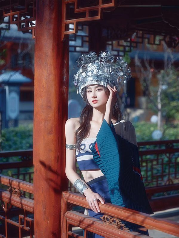 Ethnic Minority Series Wanderlust Portraits Yi Hanfu 8