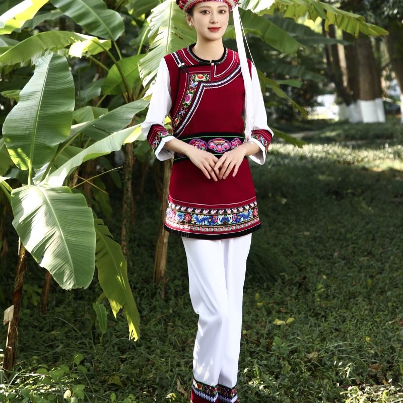 Ethnic Minority Series Wanderlust Portraits Bai Hanfu 2