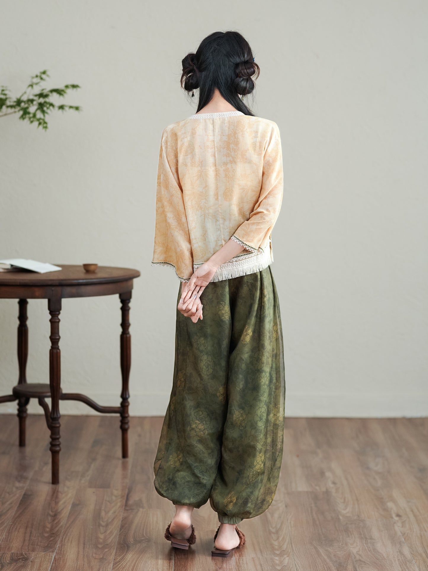 Lookbook Series Plus Size Printing Hanfu 2403+2405+2406 Beige