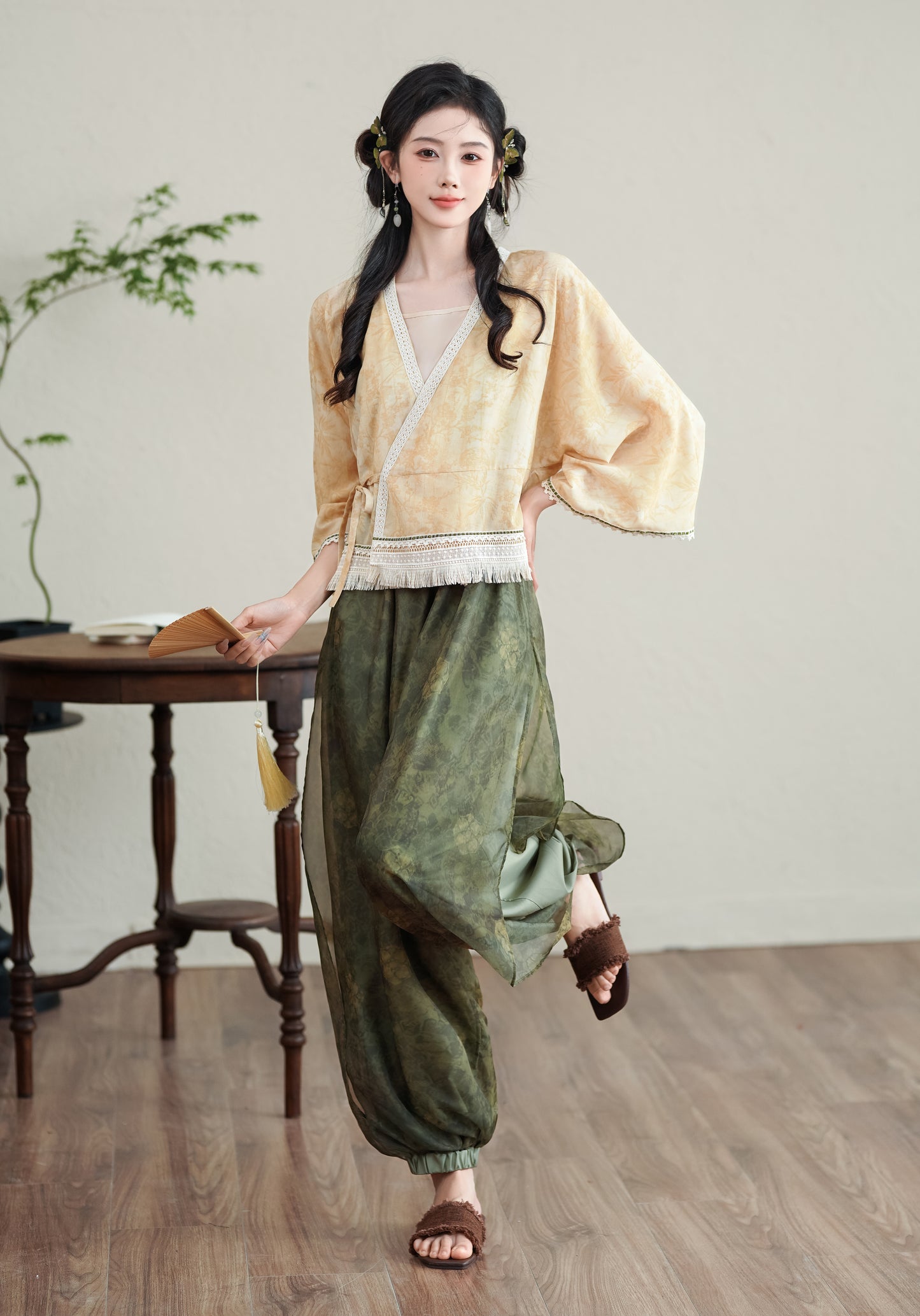 Lookbook Series Plus Size Printing Hanfu 2403+2405+2406 Beige