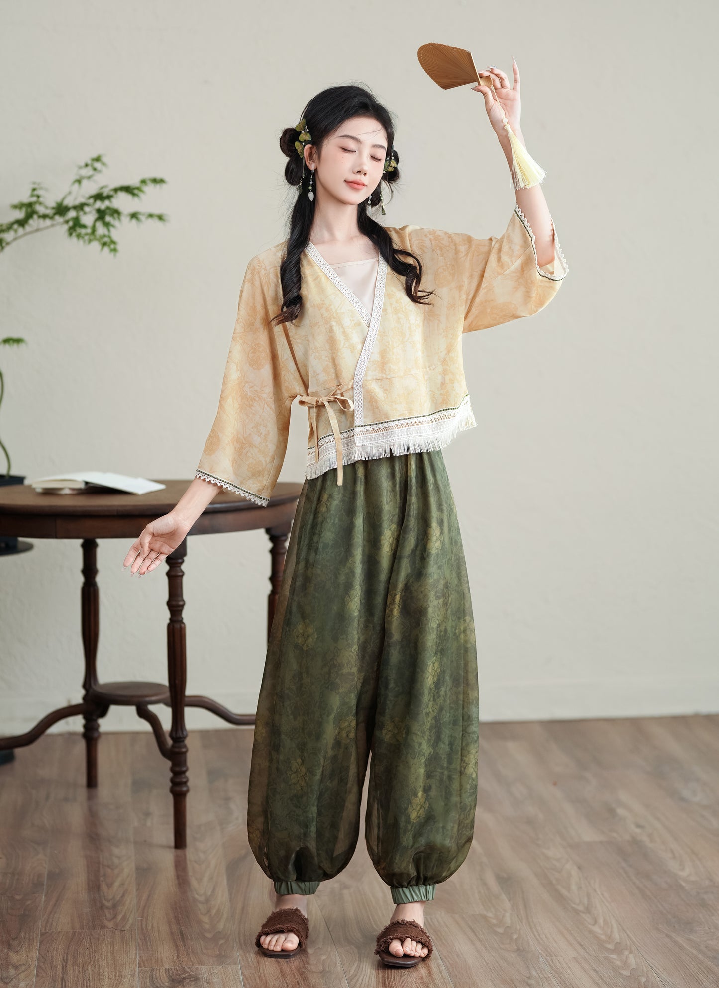 Lookbook Series Plus Size Printing Hanfu 2403+2405+2406 Beige