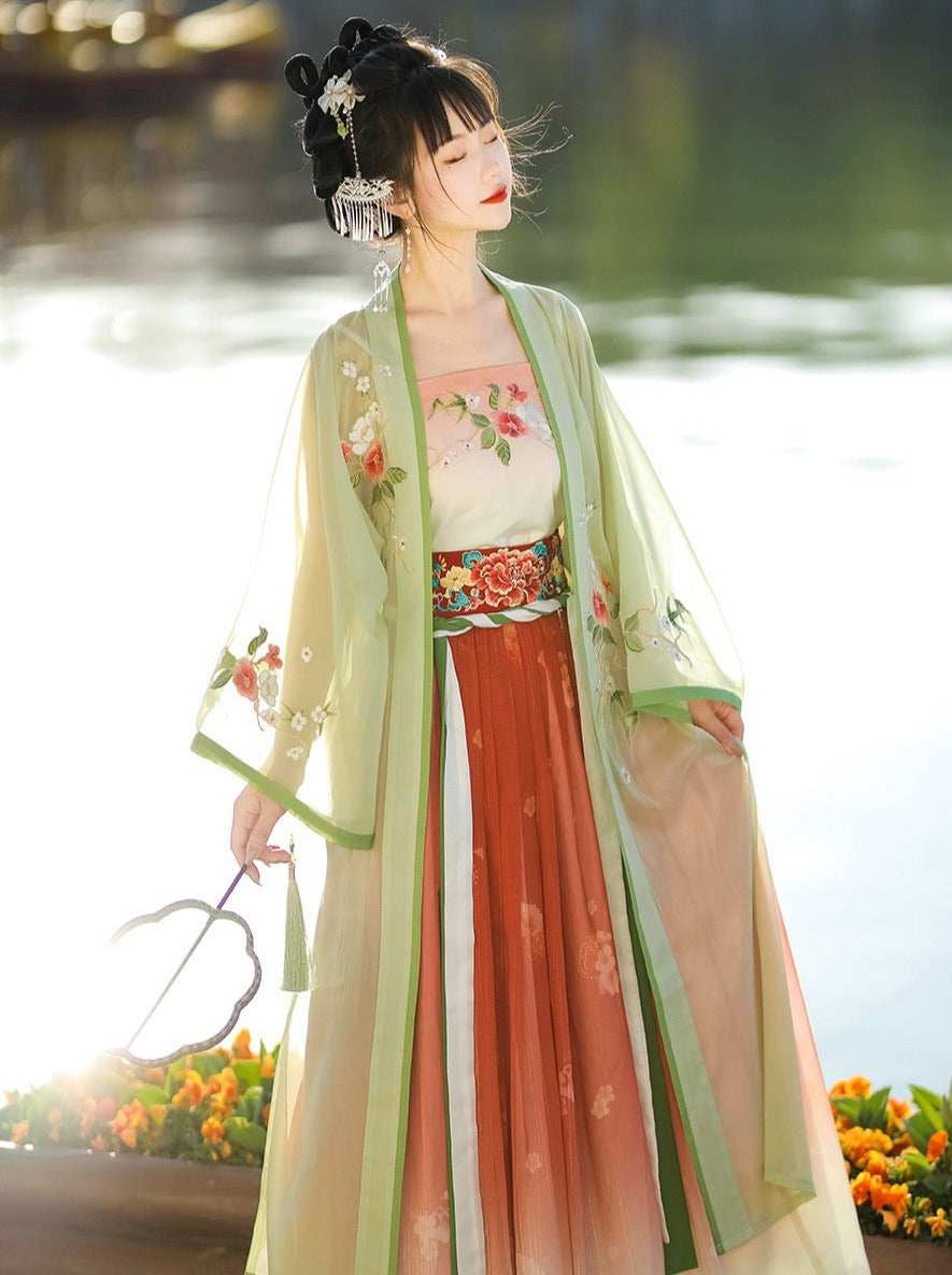 2024 新しいオリジナル漢服: 宋朝スタイルの女性の春と夏のための長いローブ