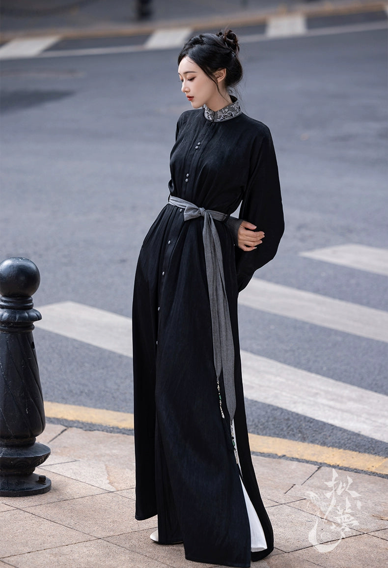 オリジナルの洗練された漢服アンサンブル:春夏のシックな毎日のためのマンダリンカラーのロングシャツドレス