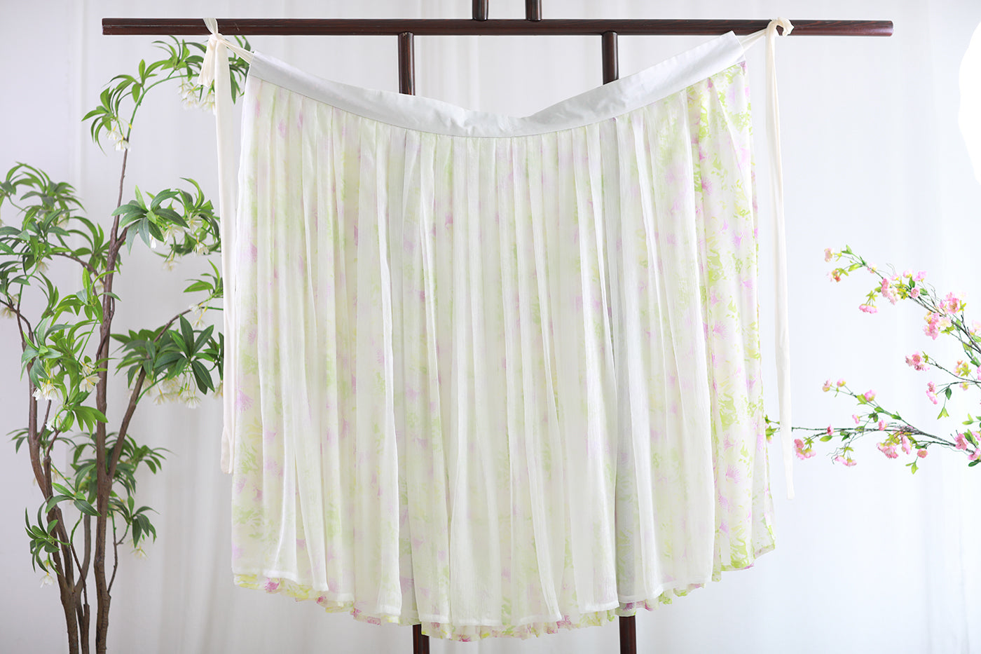 Lookbook Series Plus Size Silk Hanfu 2025 Begonia Spring