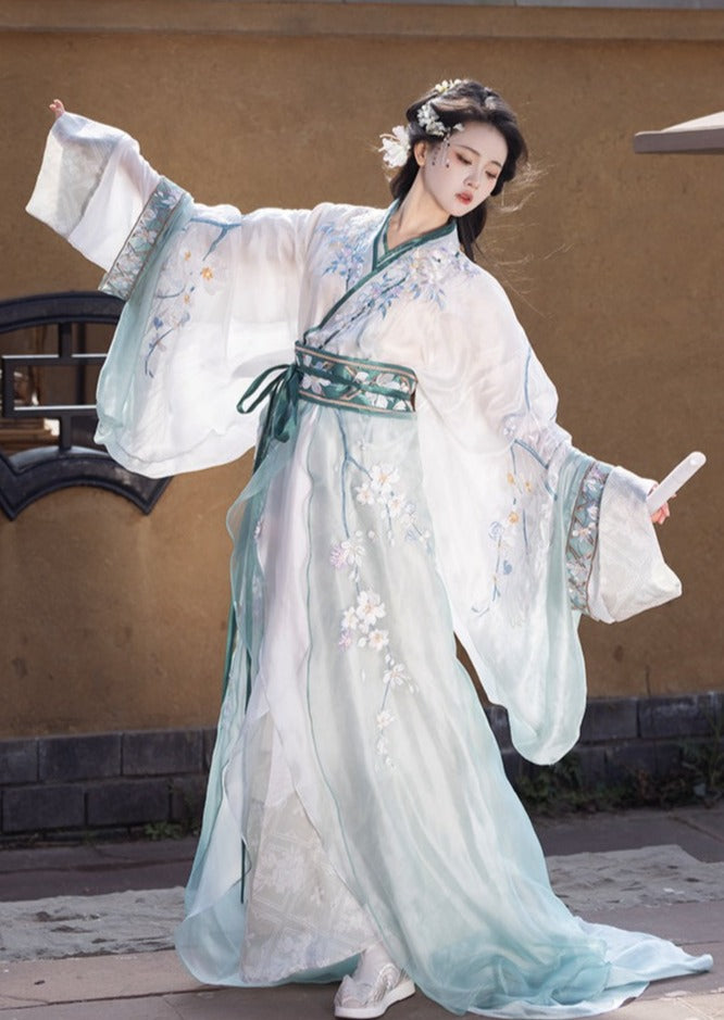 オリジナル漢服 4 点セット: 甦る戦国時代の華麗さ - 精緻な刺繍が施された春夏向けの絶妙な仕立てのローブドレス