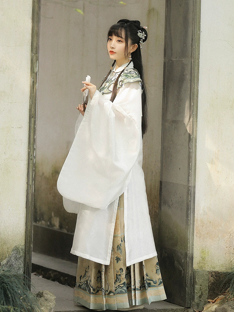 Lvzhu Qingying : Verdant Ballistics