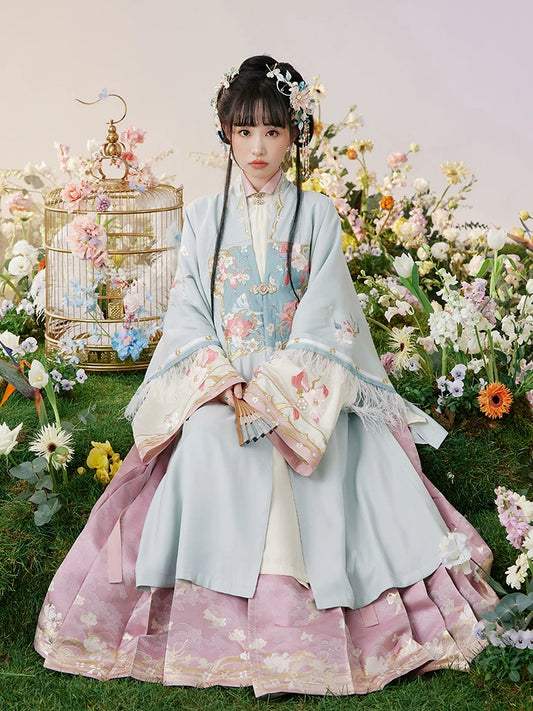 Hua Jian Yu : Laminar-Flow Cloak