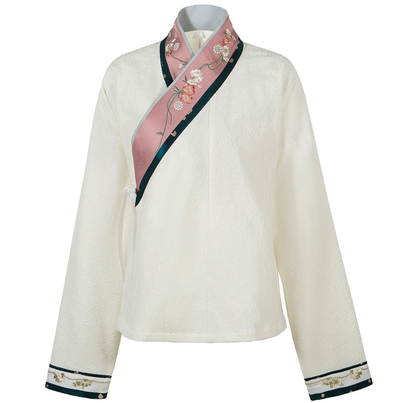 Qingjiang Xue : Sunlit Snowdrift