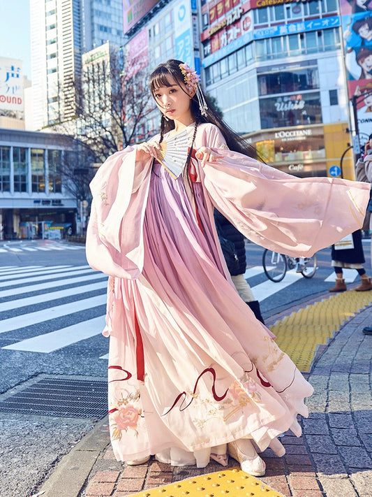Fen Hua Shen : Pollination Cloud Dress