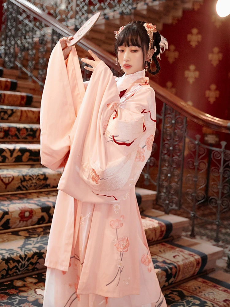 Fenghu Feihua : Plush Tempest-Cloak