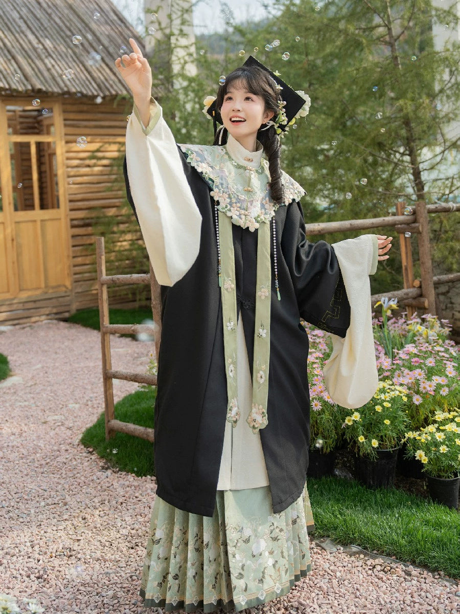 Serene Return Series Hanfu Bachelor's Cloud Shoulder