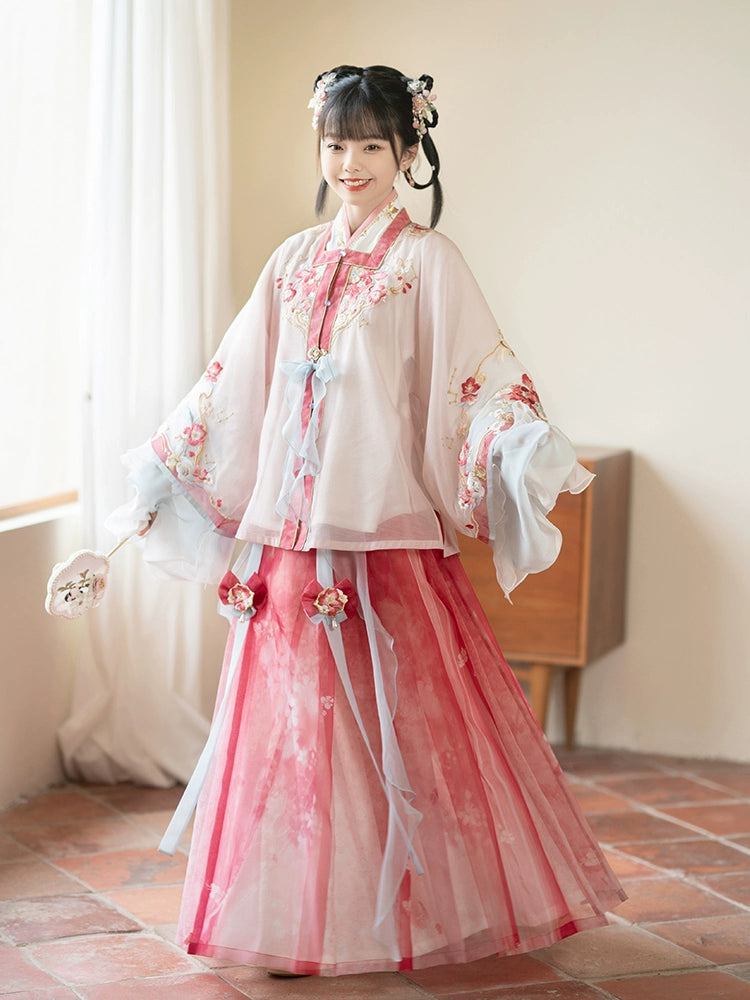 Hua Rong Man : Floral Infinity Loop