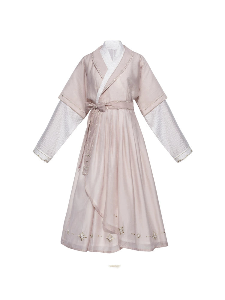 Cheng Juan : Formed Scroll