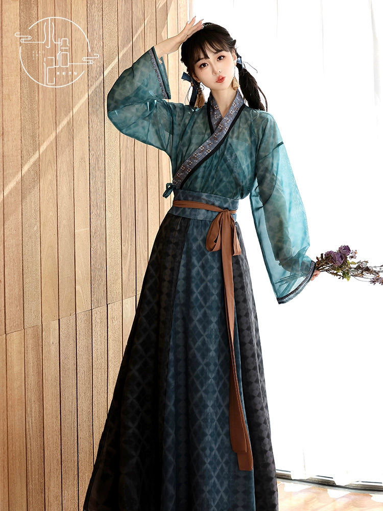 Lookbook Series Family Property