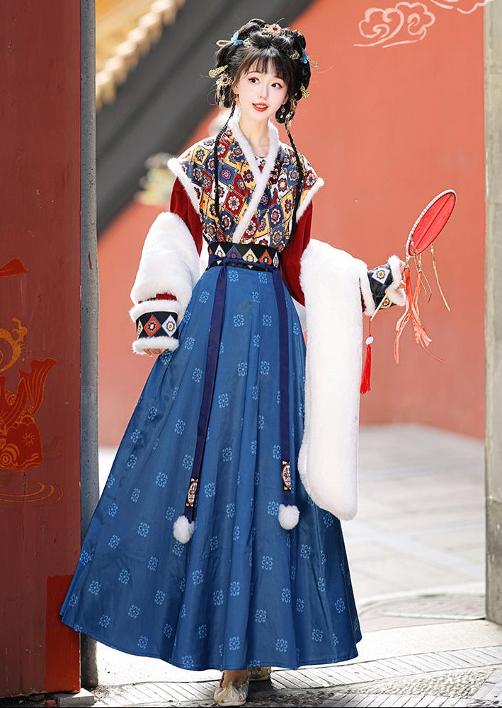 本物のオリジナル: 唐時代にインスピレーションを得た女性の冬のお祭り用漢服 3 点漢服セット
