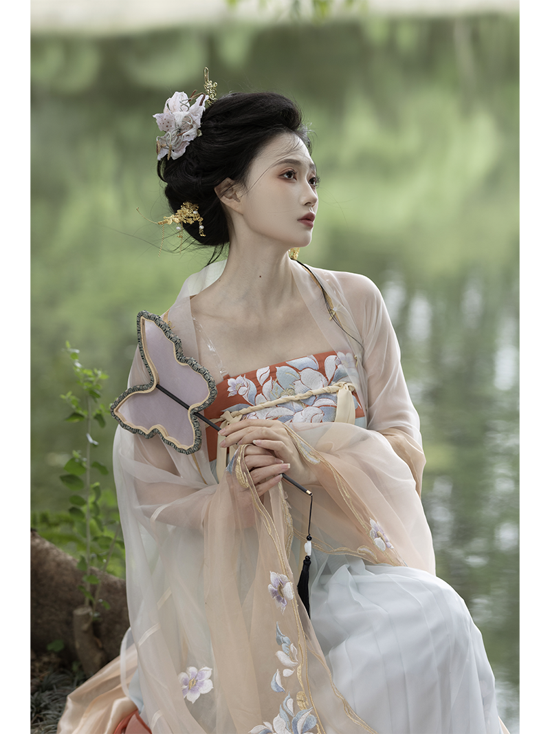 Serene Return Series Hectohelia