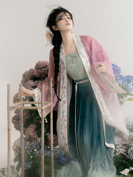 Lookbook Series First Met