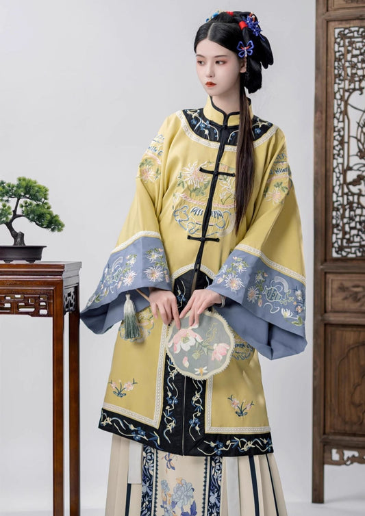 清朝の優雅さ:馬の顔の刺繍スカートが付いた女性用ダブルブレスト春夏漢服