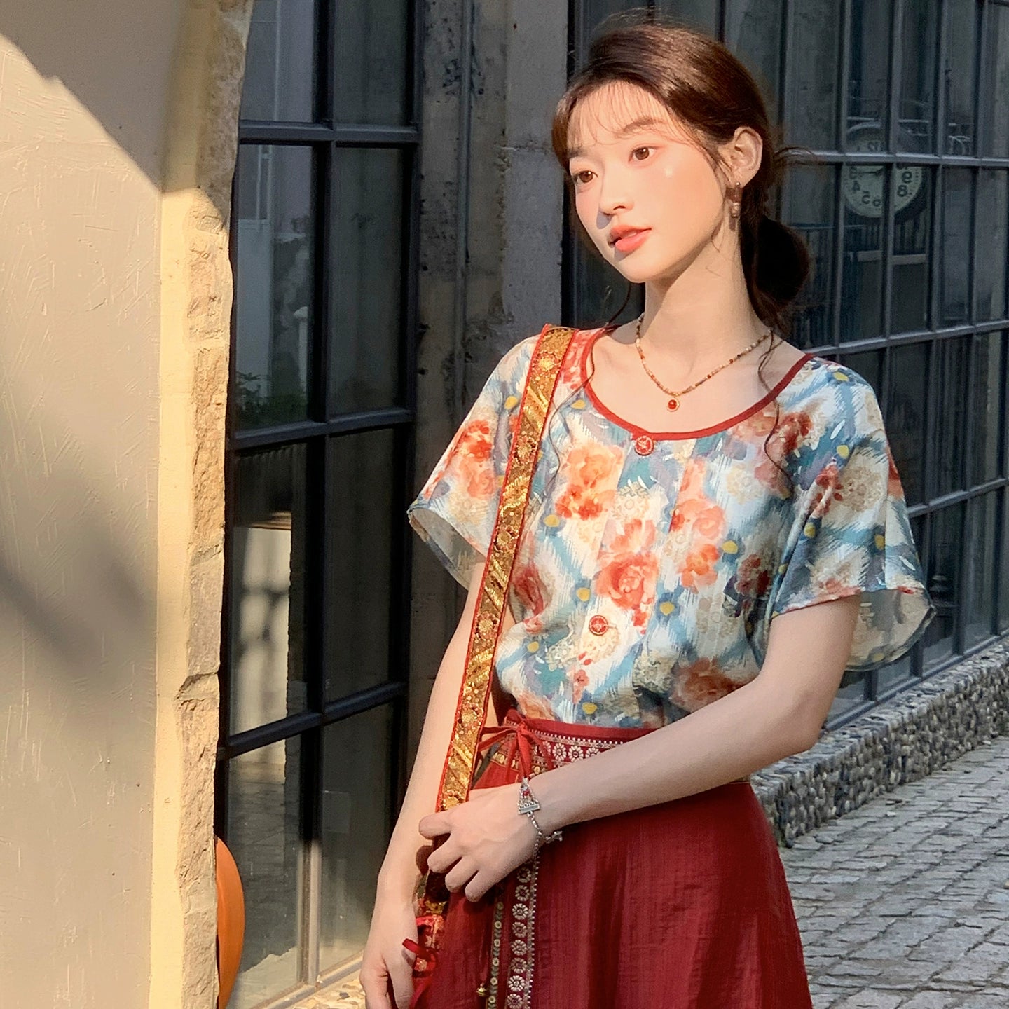 Yan Zhi Hu : Rougelake