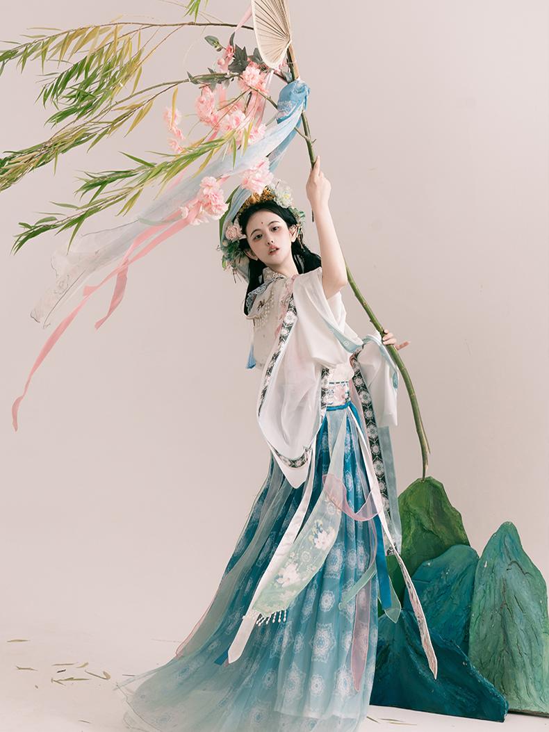 Lookbook Series Bi Bo Hibiscus