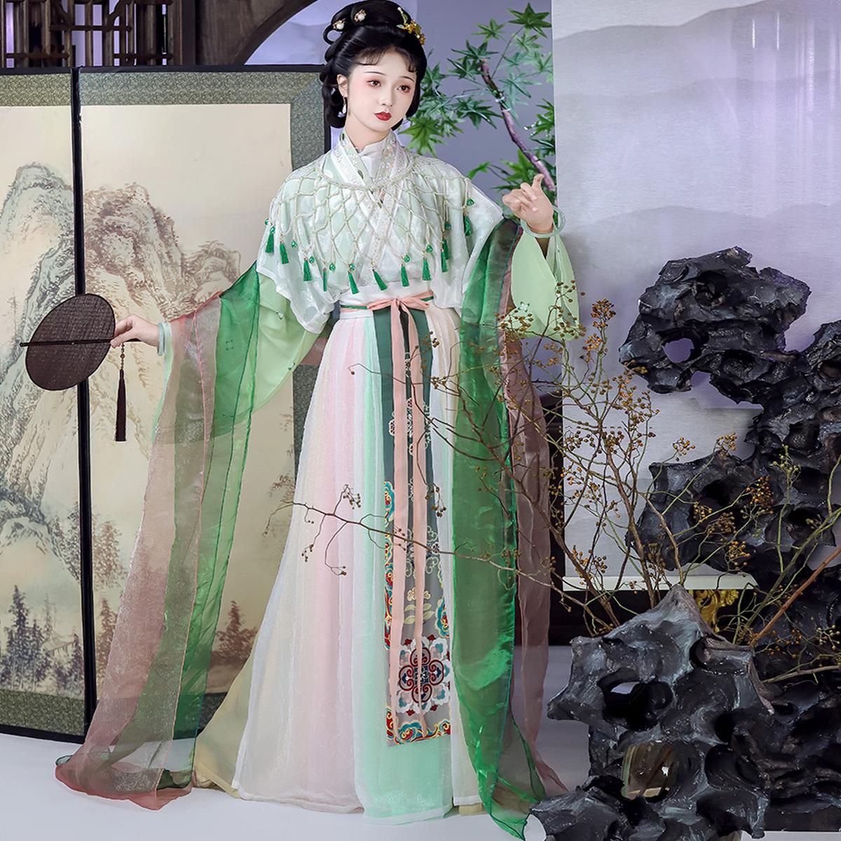 Lookbook Series Plus Size Silk Hanfu 2025 Begonia Spring