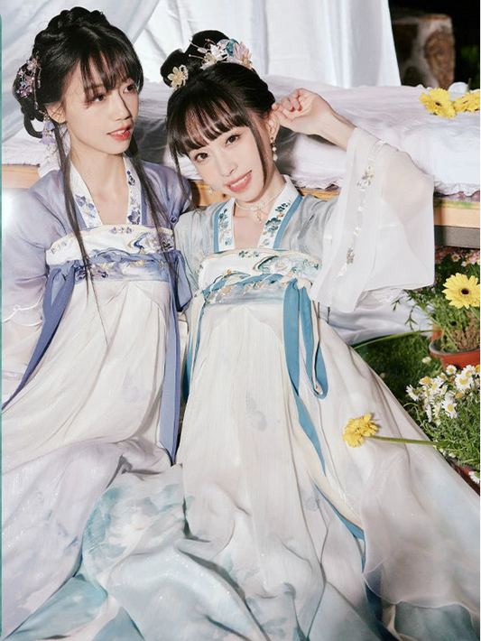 Caimeng Weihun : Sartorial Hauntology