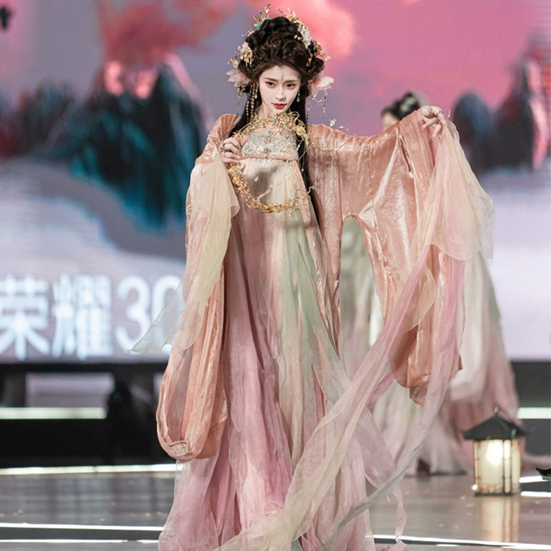 Mythology Series Pink Spirit Dragon Embroidered Myrobalan Skirt Hanfu