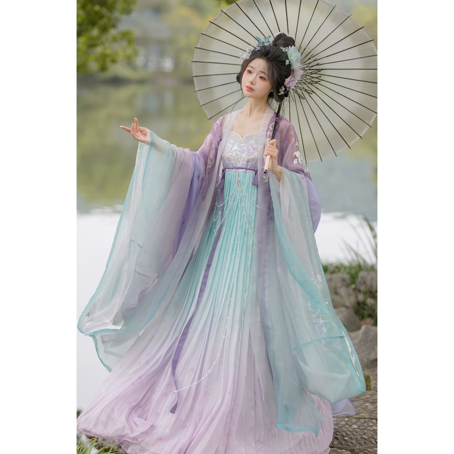 Serene Return Series Lunacence