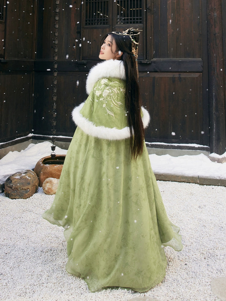 Songwu Li : Pine Mist Reverie-Cape