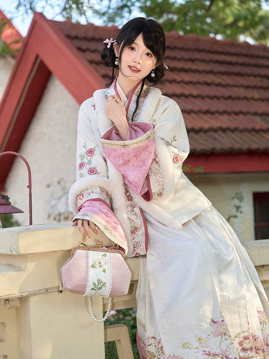 Feng Ting Fei Hua : Ferrofluid Petal Skirt