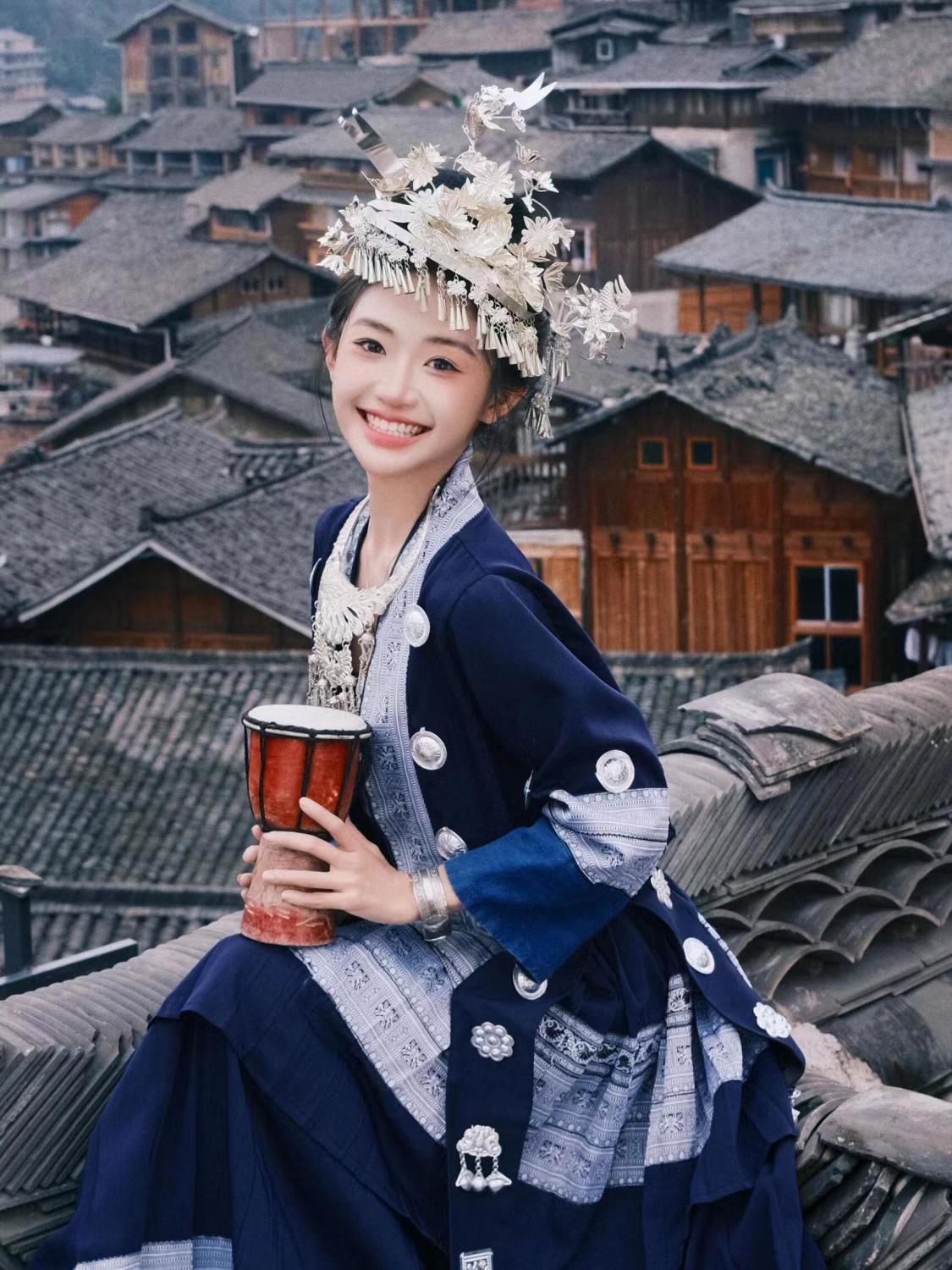 Ethnic Minority Series Wanderlust Portraits Miao Hanfu 16