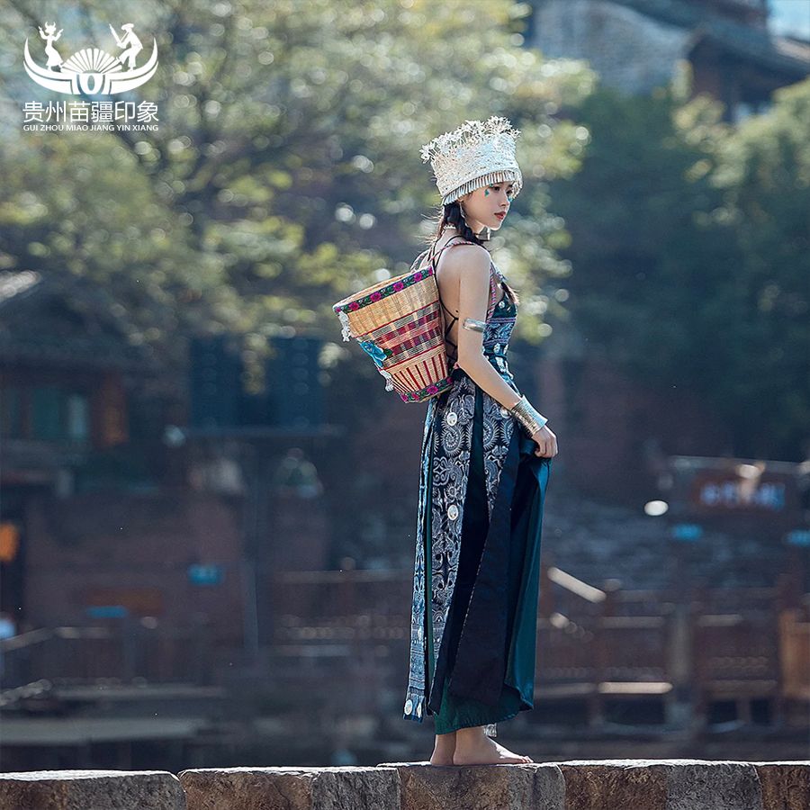 Ethnic Minority Series Wanderlust Portraits Miao Hanfu 21
