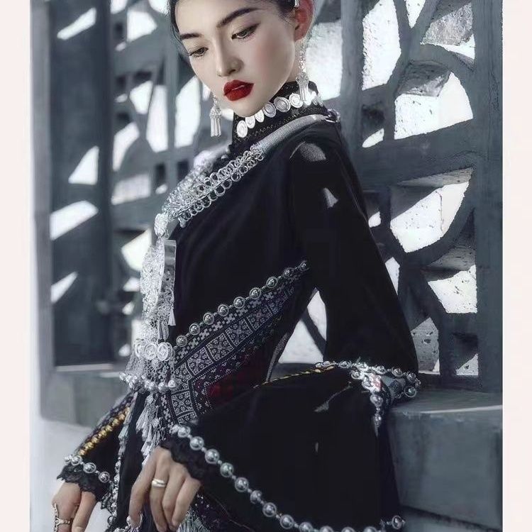 Ethnic Minority Series Wanderlust Portraits Miao Hanfu 50