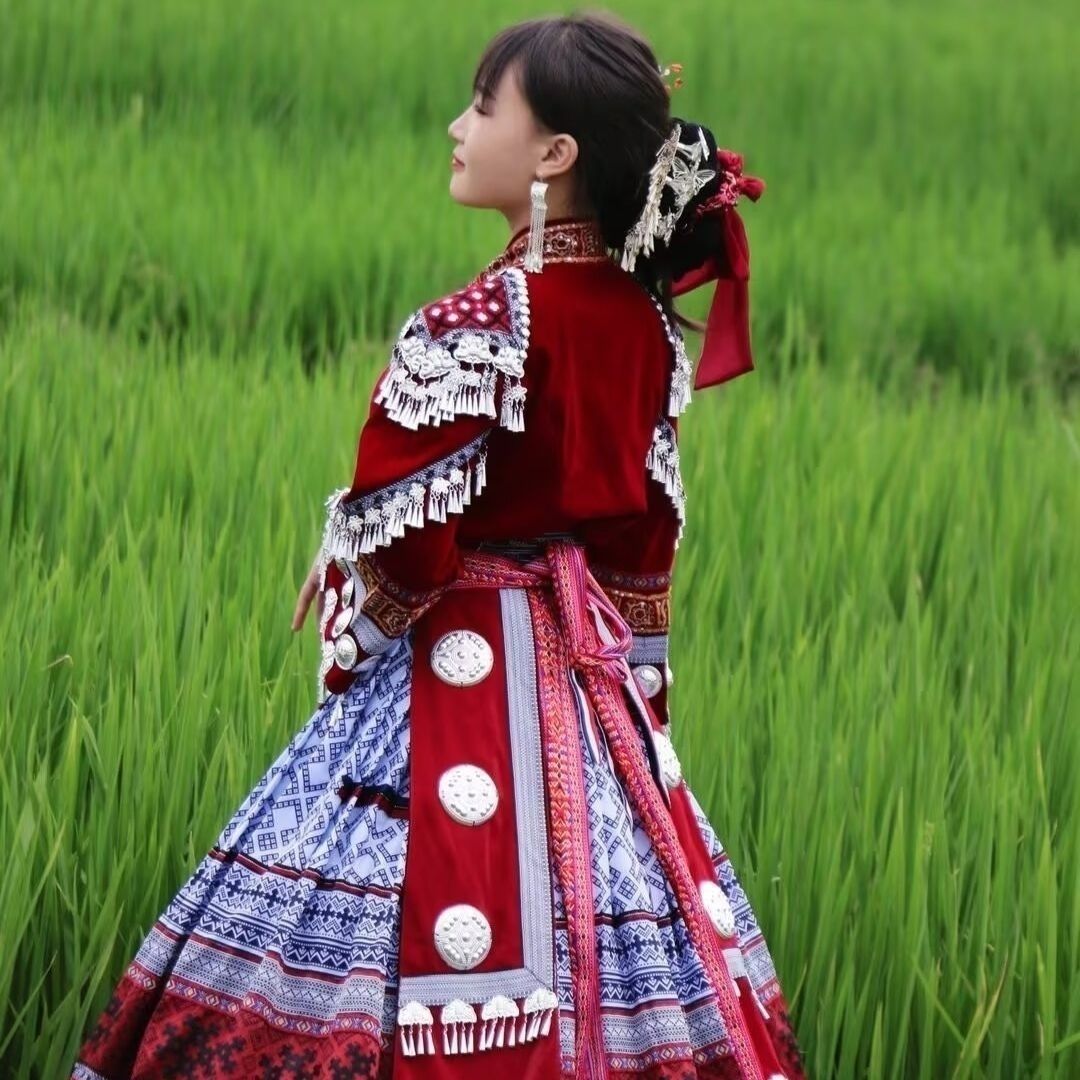 Ethnic Minority Series Wanderlust Portraits Miao Hanfu 9