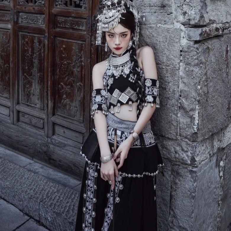 Ethnic Minority Series Wanderlust Portraits Miao Hanfu 46