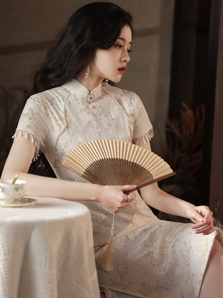 Timeless Elegance: 2024 Summer Edition Lace and Gilt-modified Qipao