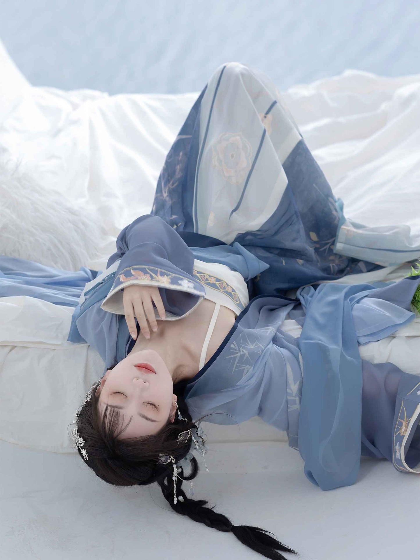 宋代オリジナルの現代化された女性用漢服:腰丈のジャケットとスカートを備えた普段着 - 春夏の新コレクション