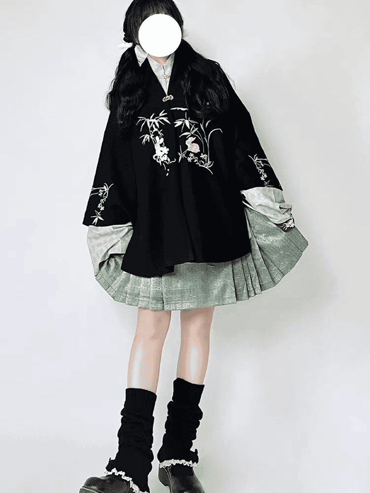 日常着: ウールの刺繍が施された明朝の漢服、半袖ショールと短い馬の顔のスカート