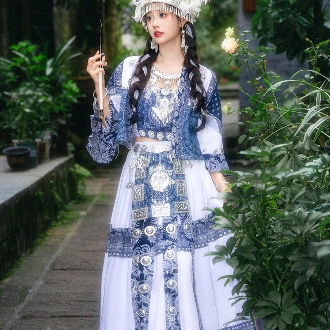 Ethnic Minority Series Wanderlust Portraits Miao Hanfu 29