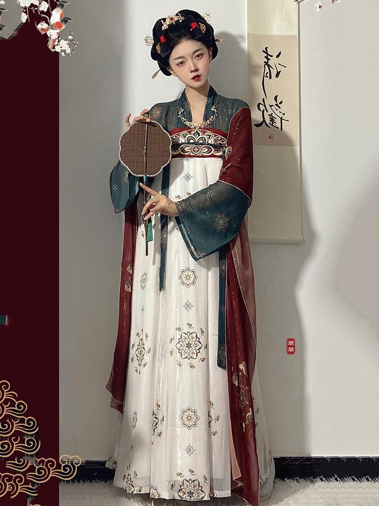 Tang Gilded Banquet Chest-length skirt Embroidery Daily