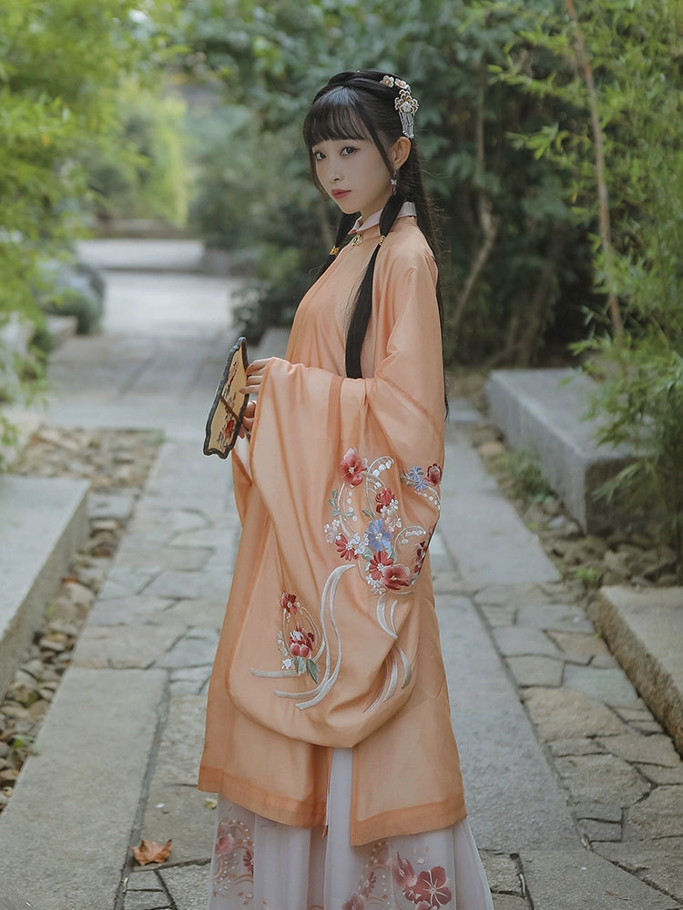 Fu Rong Zhao Xia : Anthocyanin-Shift Robe