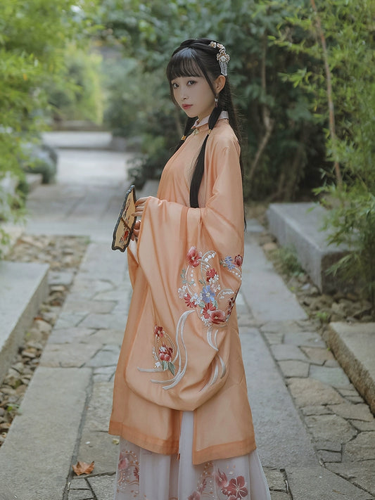 Fu Rong Zhao Xia : Anthocyanin-Shift Robe