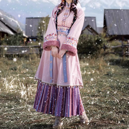 Lookbook Series Ethnic Winter Hanfu Snowy Mulberry