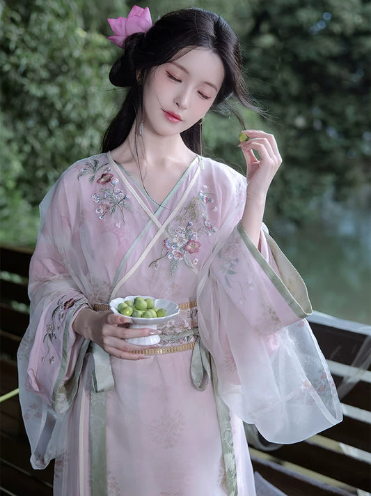 Lookbook Series Clear Lotus Adding Fragrance