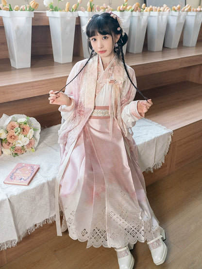 Chunyan : Spring Revels