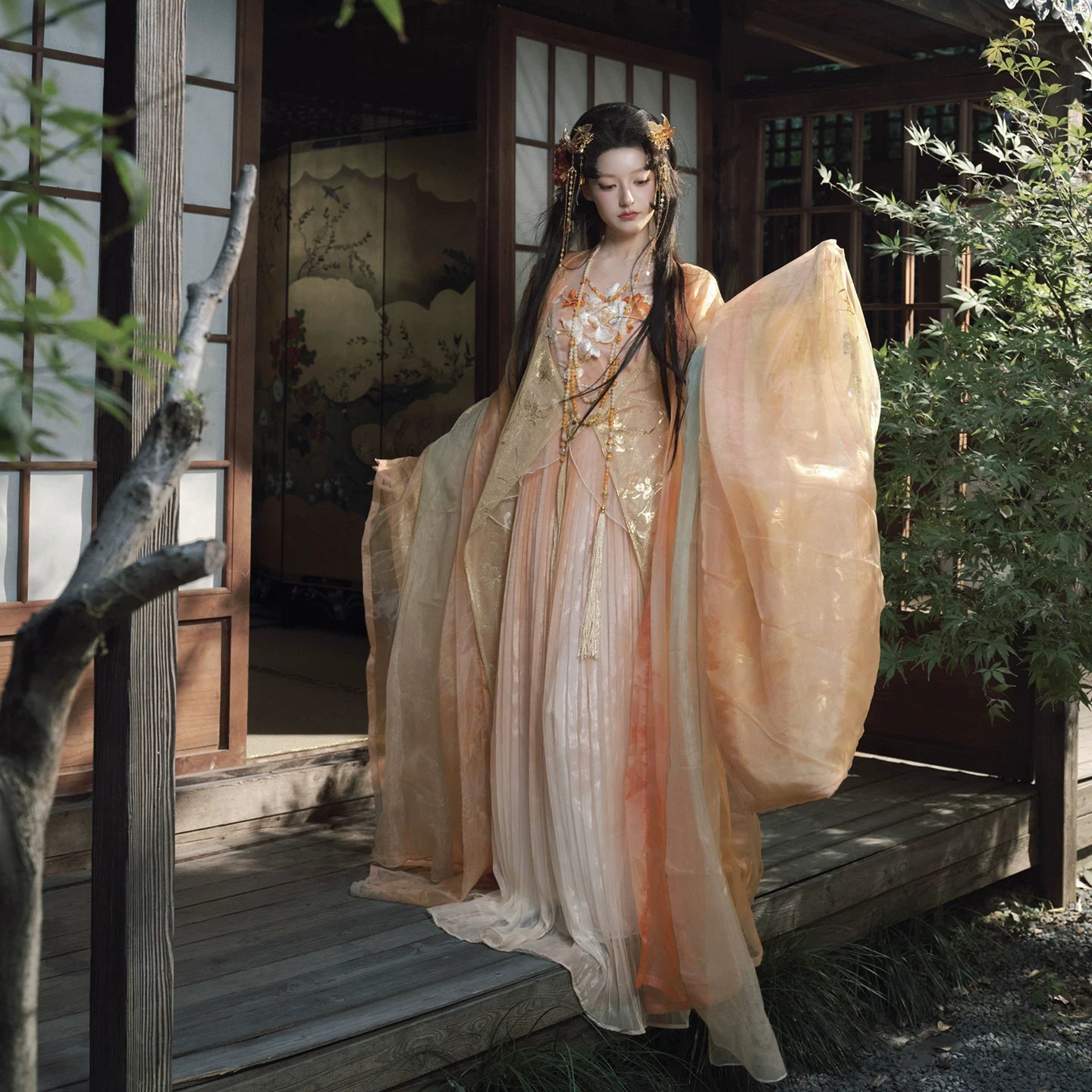 Timeless Fragrance Series Flying Flower Order Hanfu