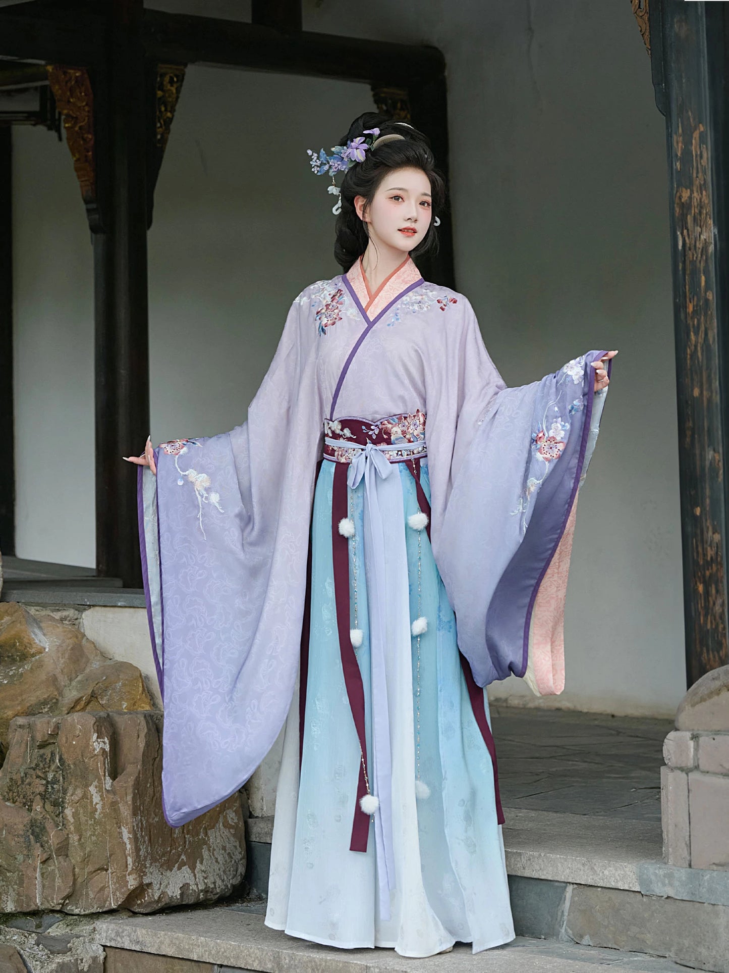 Serene Return Series Pavilion Snow