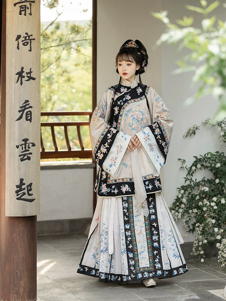 Lookbook Series Qing Han Women Embroidered Horse-Faced Skirt